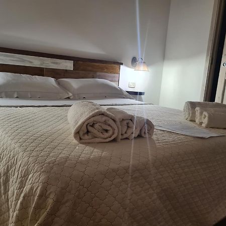 Il Portico Rooms ซินิสโกลา ภายนอก รูปภาพ