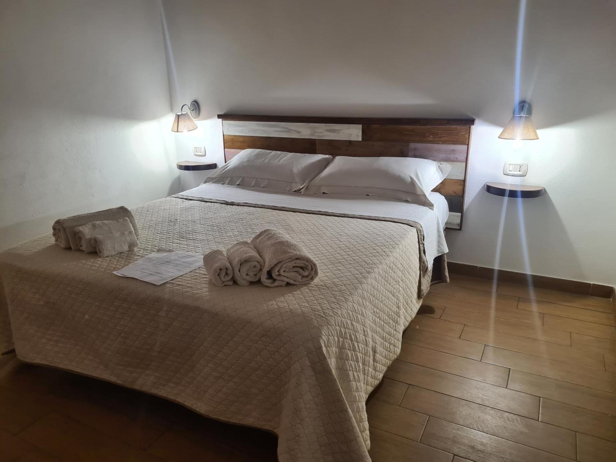 Il Portico Rooms ซินิสโกลา ภายนอก รูปภาพ