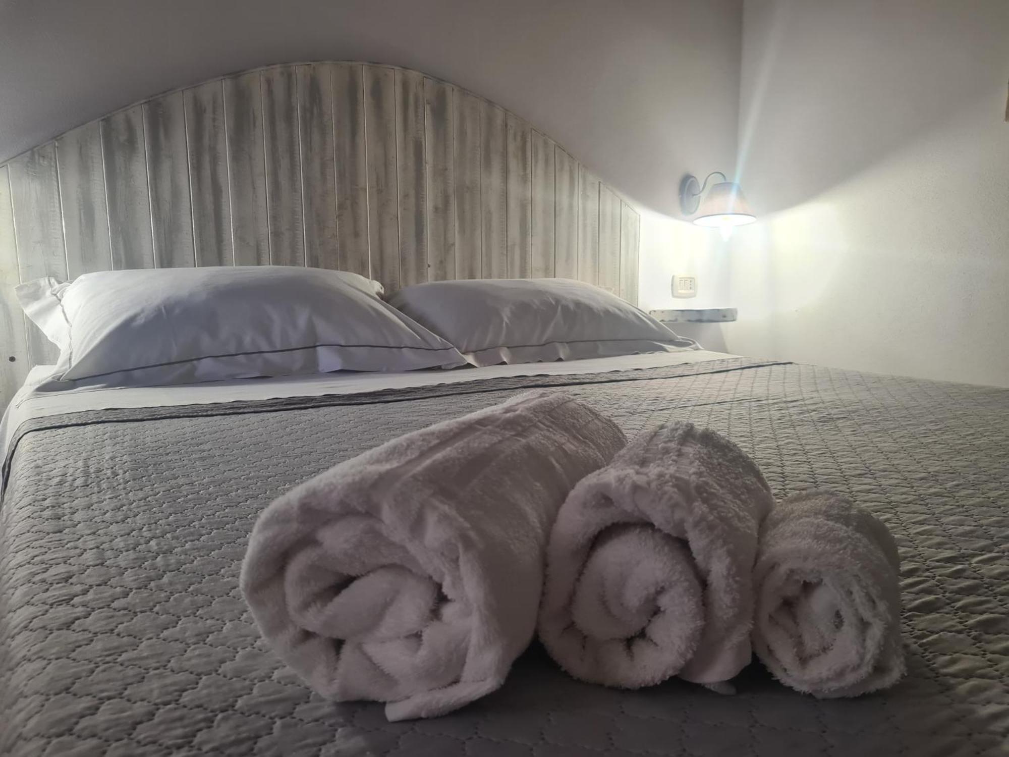 Il Portico Rooms ซินิสโกลา ภายนอก รูปภาพ